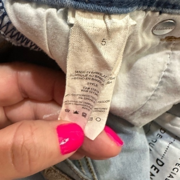 Garage Premium Denim Super Soft Retro High Waist Distressed Denim Jean Shorts 5 - Picture 4 of 8